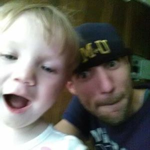 Meet your Posher, Gregory